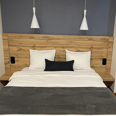 Scandic Apartments-Feels Like Home! Leopoli Esterno foto