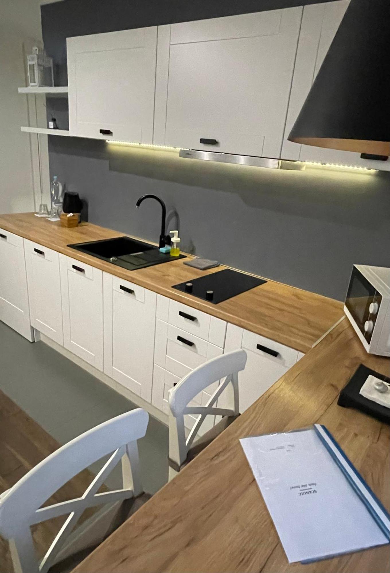 Scandic Apartments-Feels Like Home! Leopoli Esterno foto